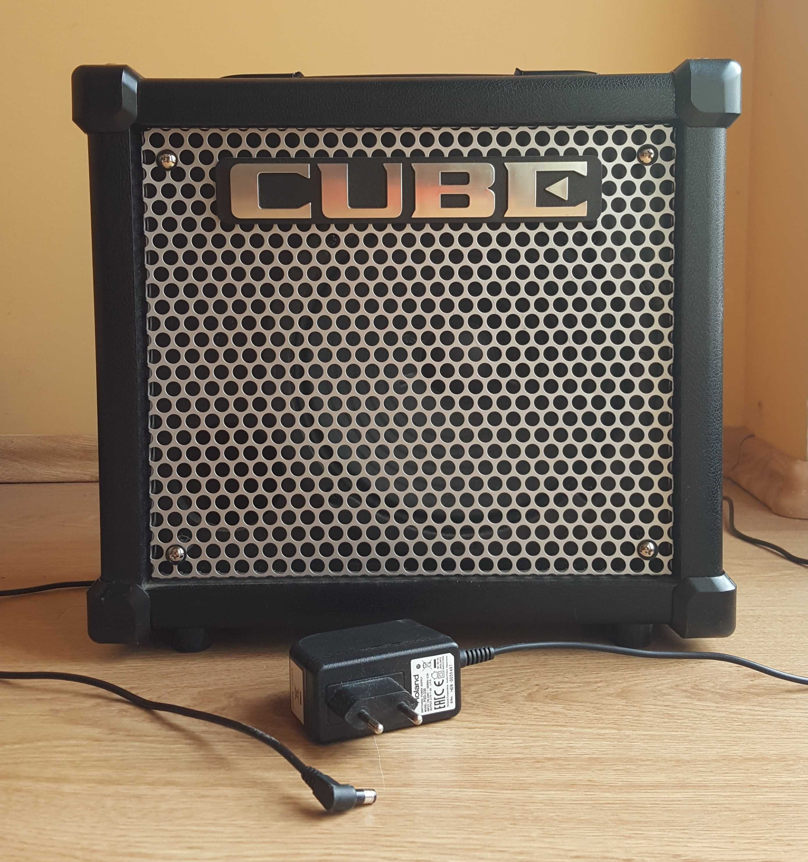 Piec, combo gitarowe / basowe Roland CUBE 10 GX