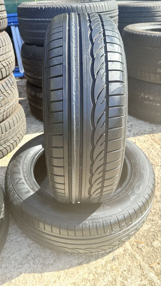 Pneus 185/60r15 Dunlop SP Sport 01 com 80% piso