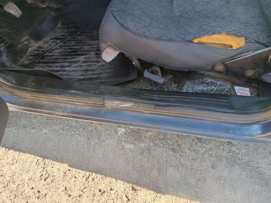 ВАЗ 21099, 2005 г 1.5 инжектор надёжный и экономичный авто