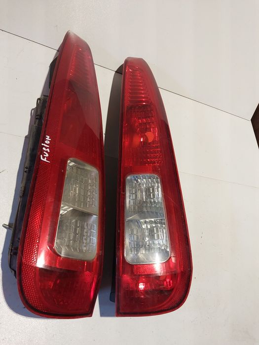 Ford fusion lift polift lampa tylna tył prawa lewa prawy lewy