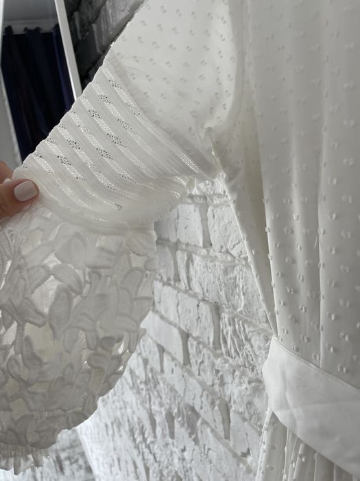 Сукня нереальне кохання