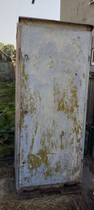 Металевий шкаф під (туалет ,душ)