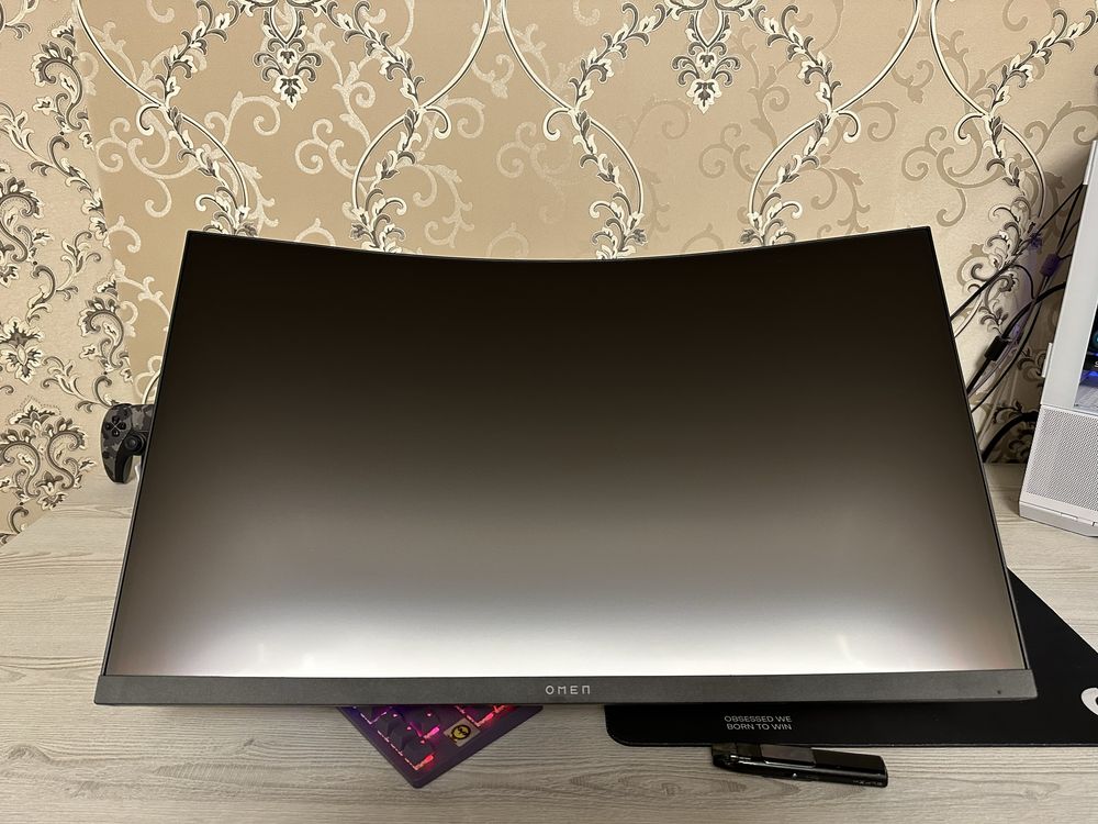 Монітор HP OMEN 27c (35D67E9)