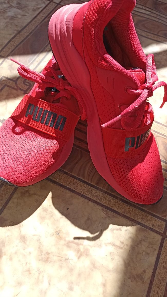 Кросівки оригінальні Puma