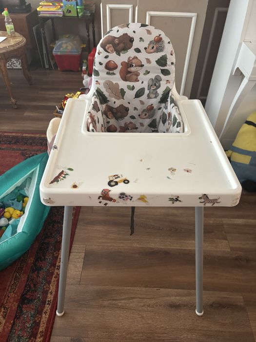 Krzeselko ikea + przewijak