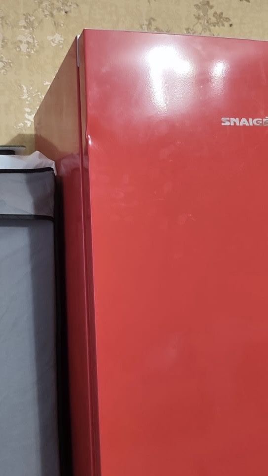 Холодильник Snaige