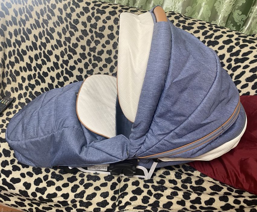 Коляска Adamex Neonex 2в1