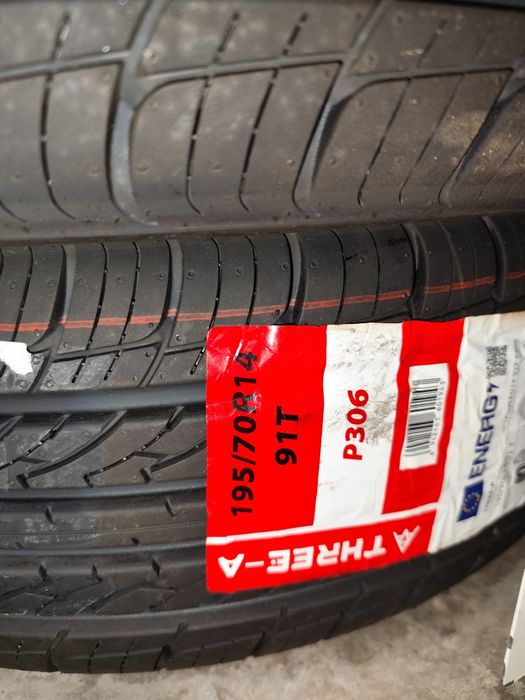 Pneus 195/70r14 Three A