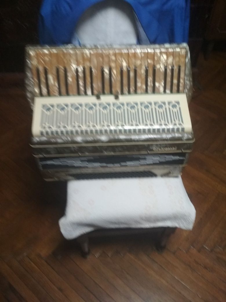 Продам інструментп