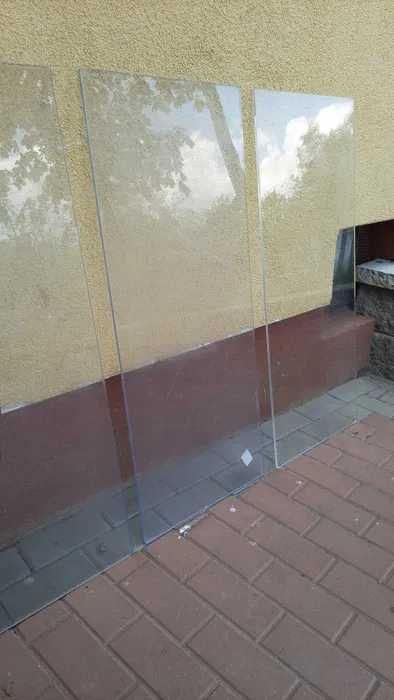 Idealne płyty pleksi 99 x 41,5 x 0,7 cm - bezbarwny akryl plexa (rysy)