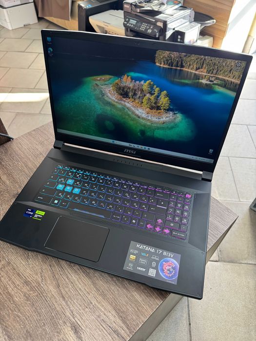 Продам! Ноутбук MSI Katana 17 B13VGK-671 (i9-13900H / RTX 4070)