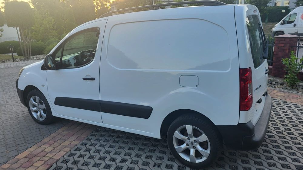 Citroen Berlingo 1.6 benzyna super stan:) 2011r.z Niemiec.