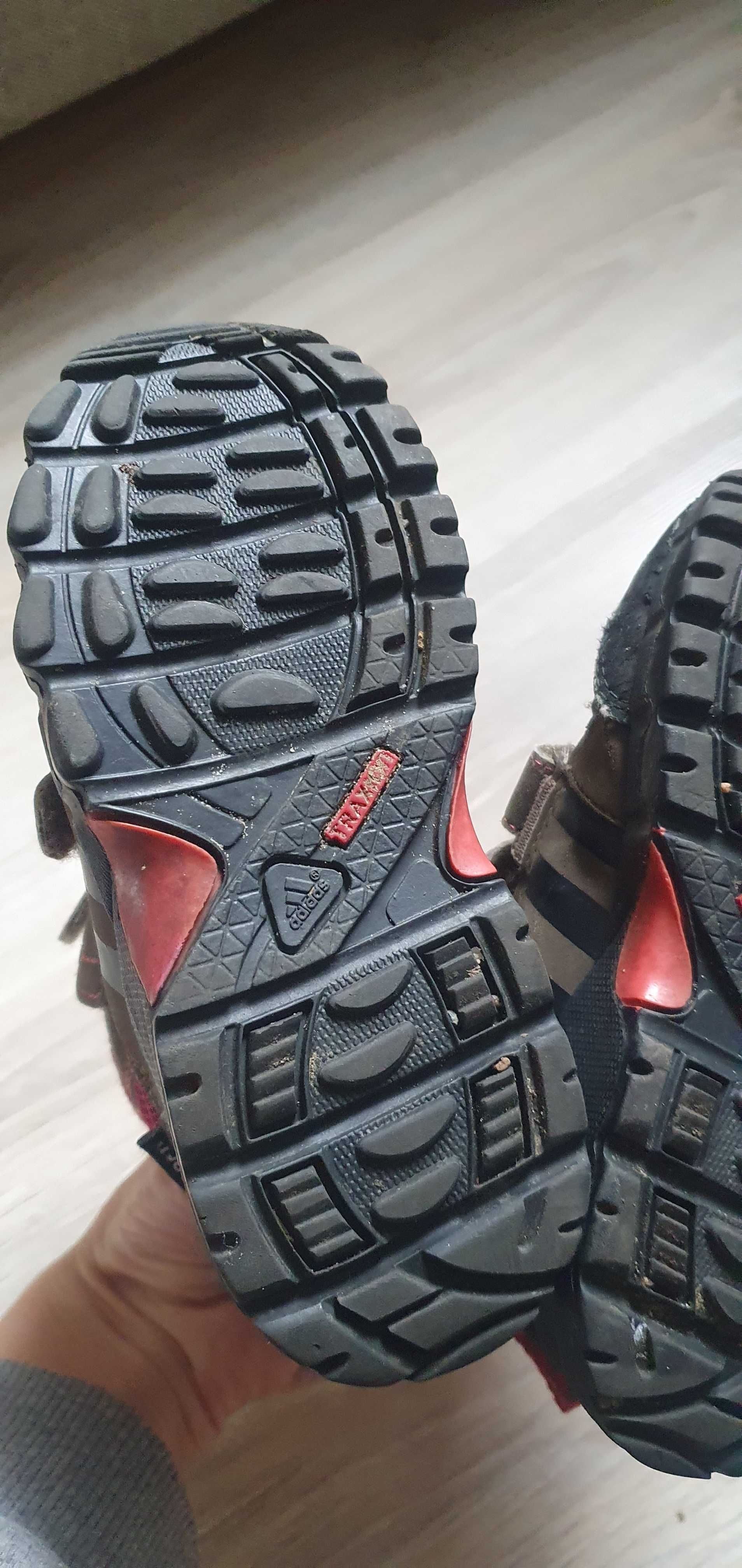 Buty zimowe adidasy r25 na 2 latka dziecięcy
