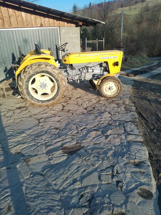 Sprzedam ursus c 360