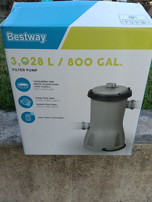 Vendo piscina + motor 2.59/1.60/61