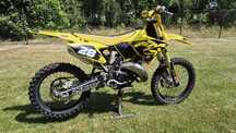 Suzuki rm125 2t 2004r