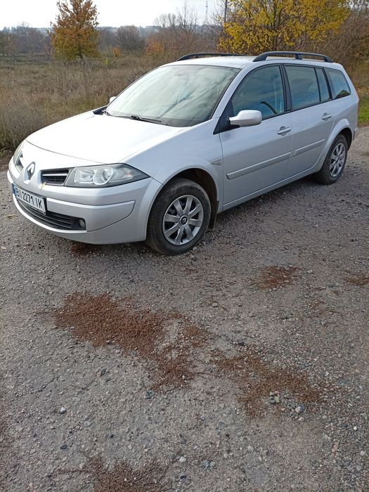 Авто Меган 2 з Німеччини