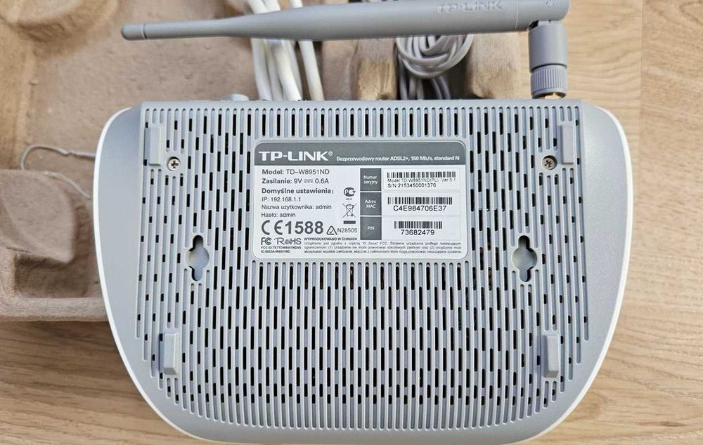 Router ADSL TP-LINK - TD W8951 ND