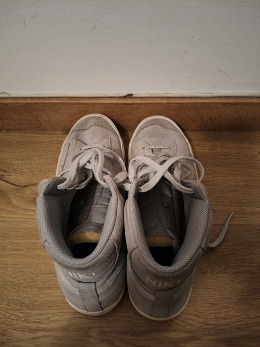 Sapatilhas Nike Mid Blazer 77 Cinzentas - Usadas!