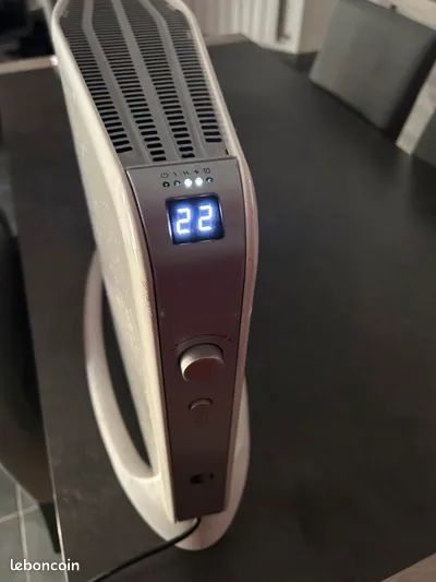 Електрообігрівач електрообогриватель обігрівач