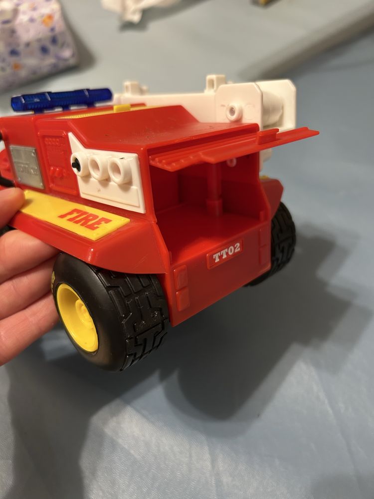 Wóz strażacki Tonka z dzwiekiem i światłami