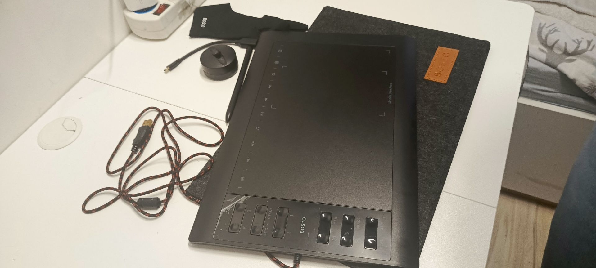 Tablet Graficzny 1060 Bosto Gwarancja akcesoria