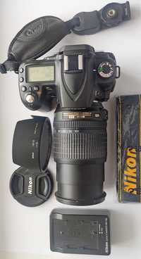 Фотоапарат Nikon D90 з об'єктивом 18-105 VR Kit