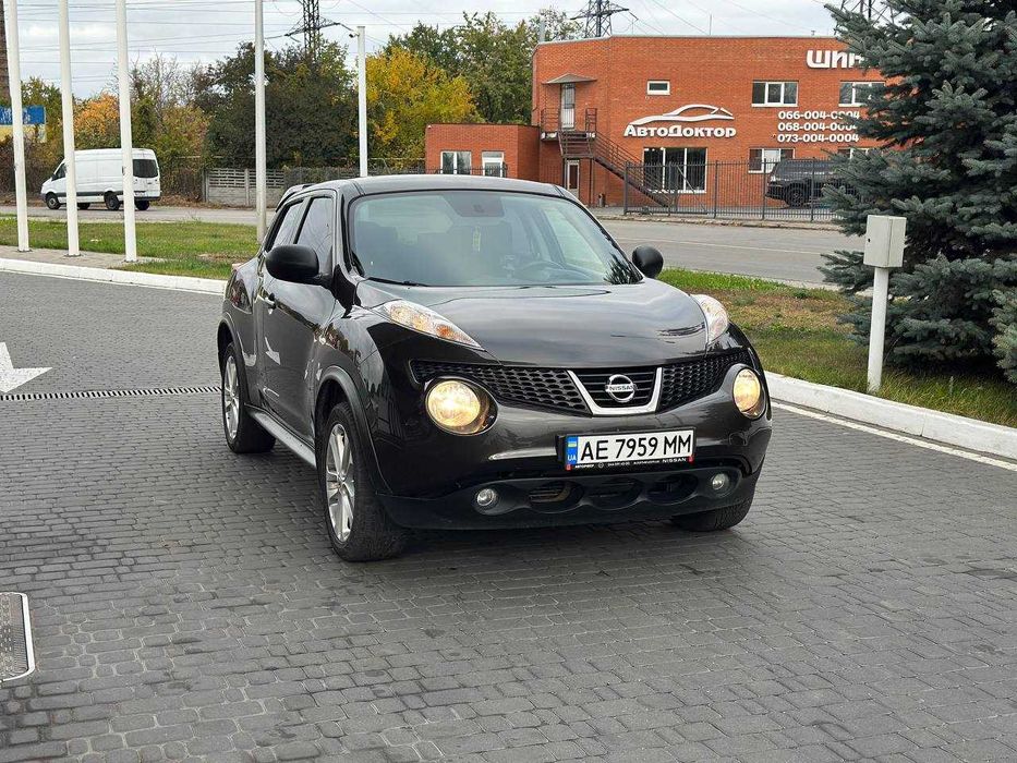 Продам Nissan Juke 2013 автомат