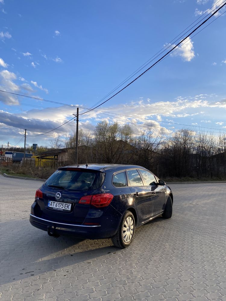 Opel Astra J 1.7дизель