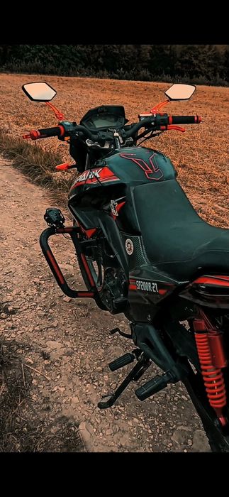 Spark R-27 В хорошому стані,читайте опис.