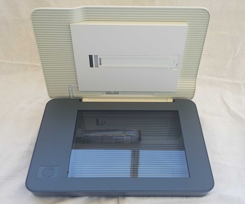 HP Scanjet G3110 Photo Scanner (** COMO NOVO**)