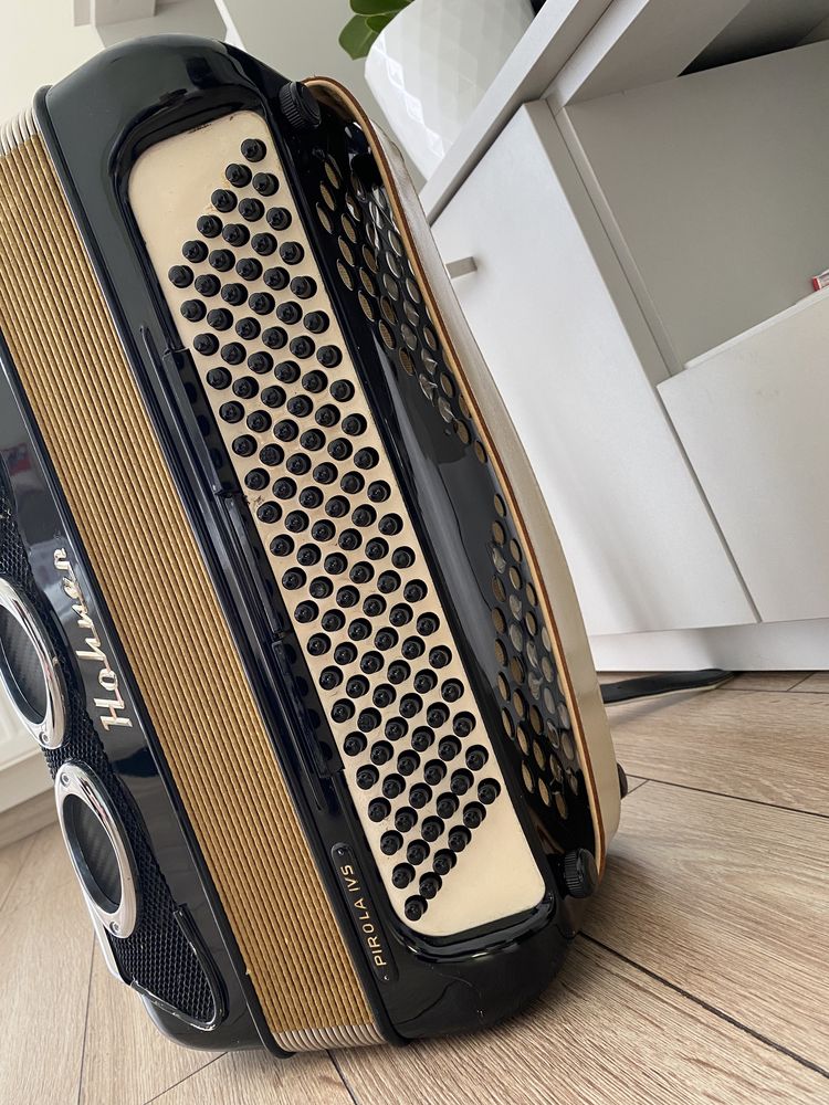 Akordeon Hohner Pirola IV
