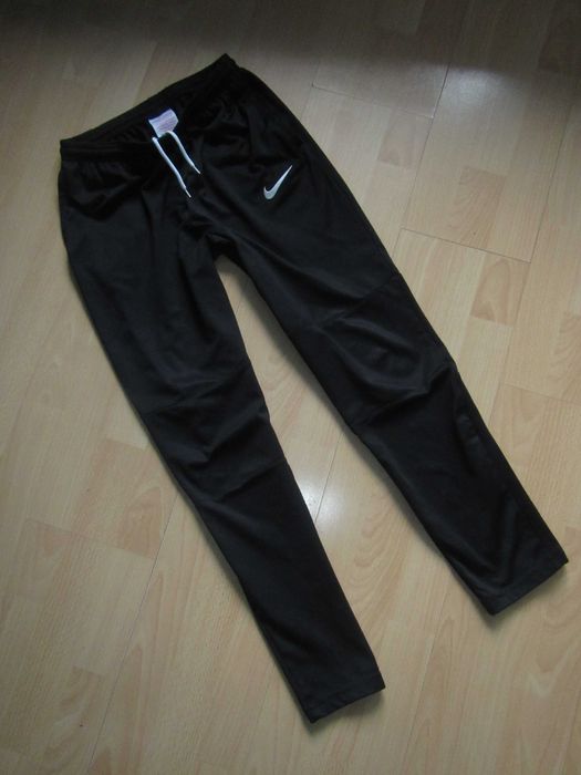 NIKE dri fit spodnie dresowe rozm.158-170