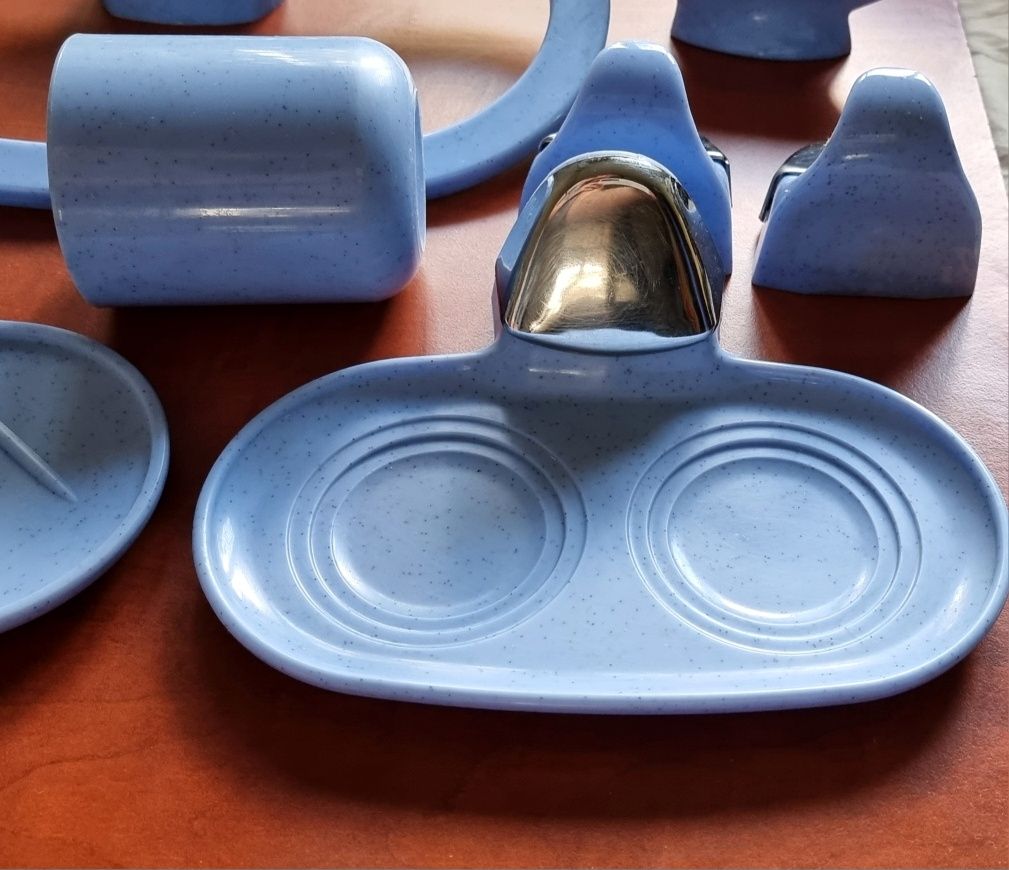 Набор комплект в ванную пластик голубой 7 предметов