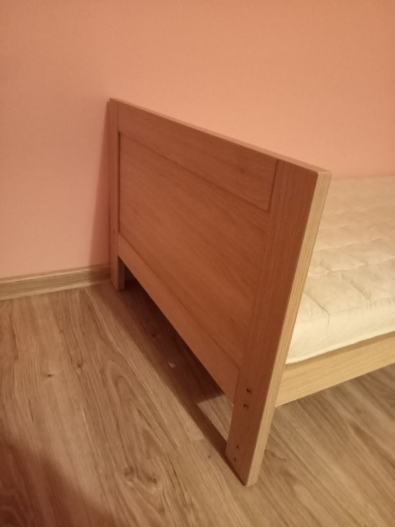 Sprzedam łóżeczko VOX 140x70 2 funkcje