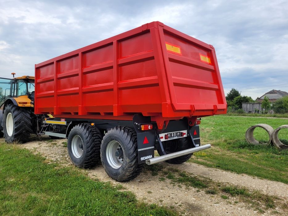 Nowa przyczepa  kiper