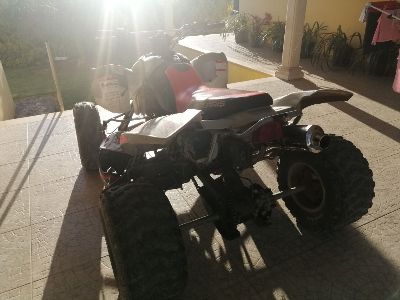 Moto 4 Polaris Predator