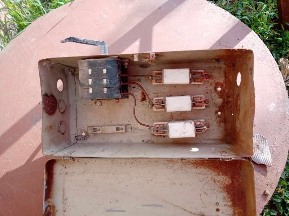 Продам рубильник