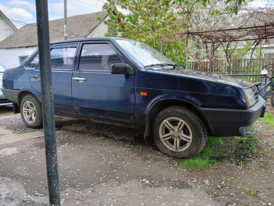 ВАЗ 21099 2006 ВАЗ 21099 2006