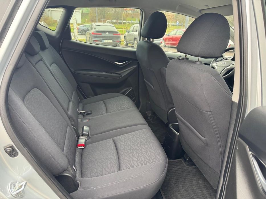 Hyundai IX20, АВТОМАТ, 1.6 бензин MPI