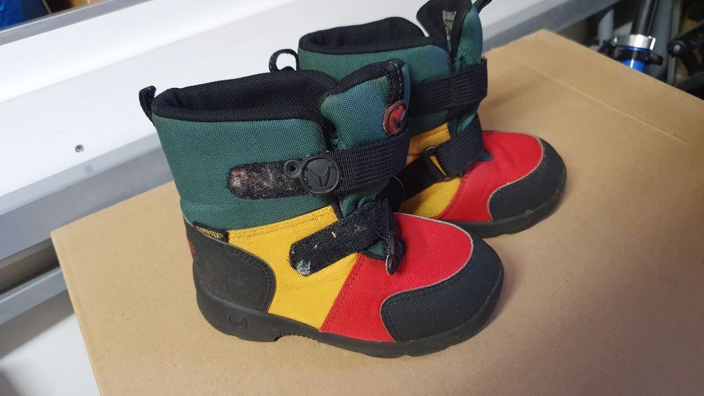 Sprzedam buty dla chlopca Viking
