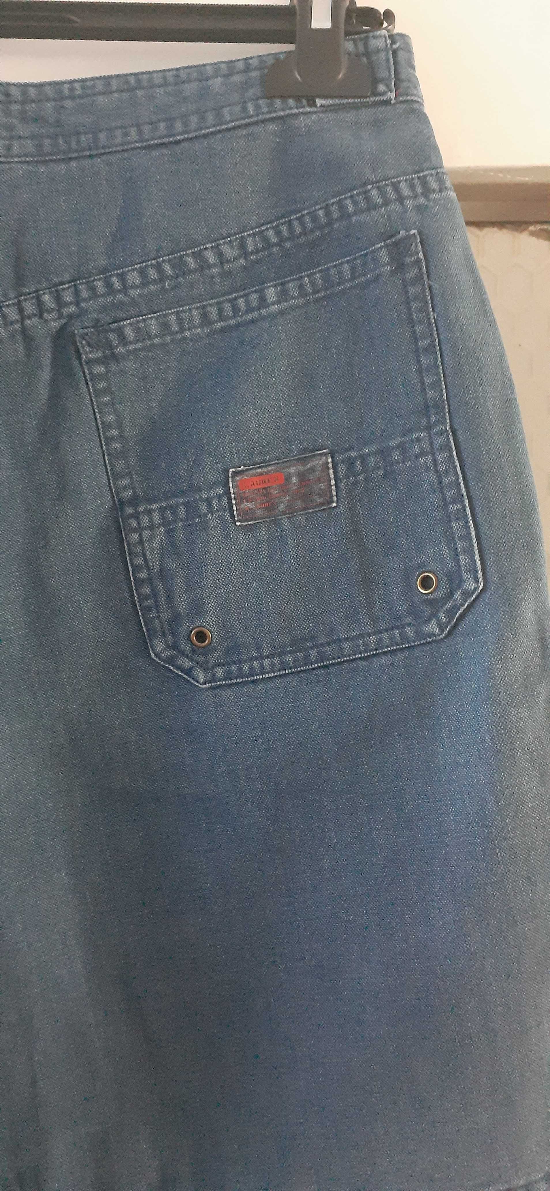 Krotkie spodenki - szorty  kolor  jeans