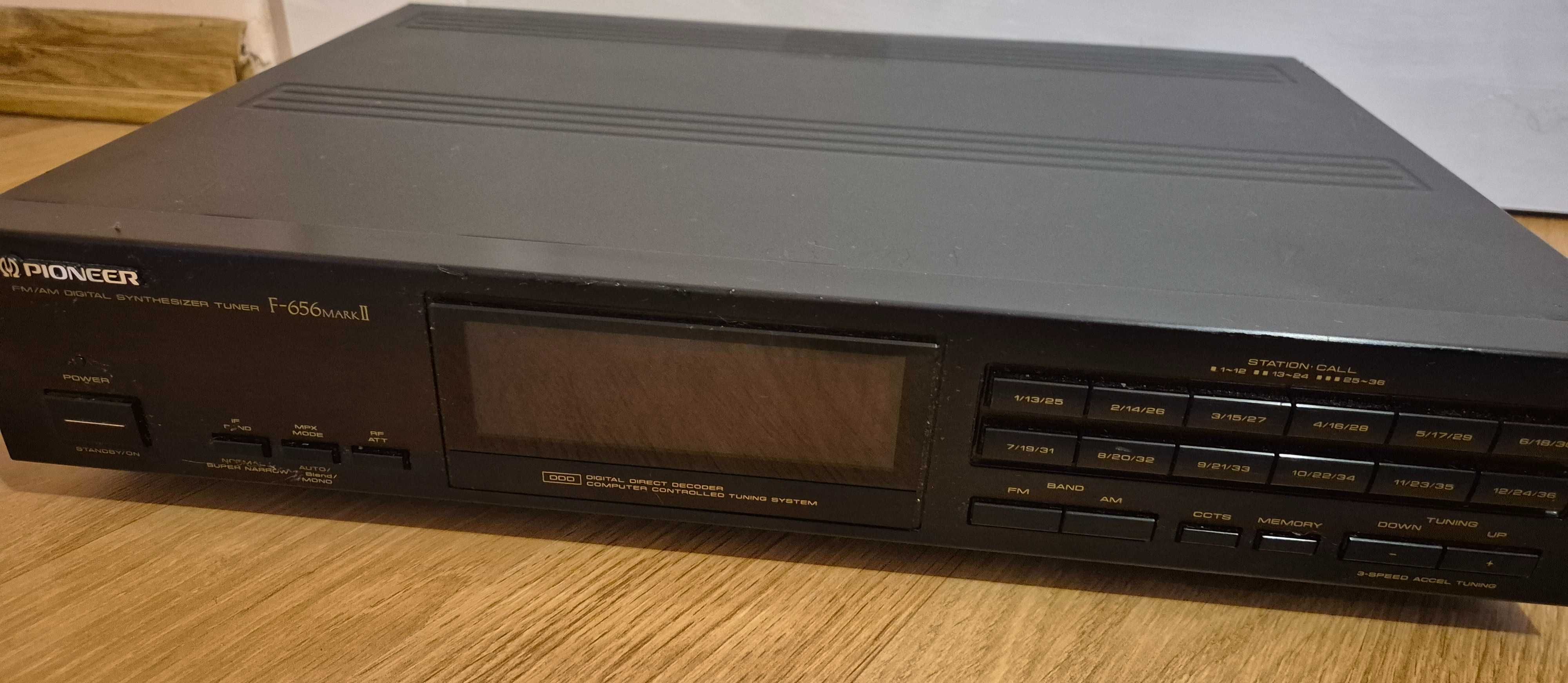 Tuner Pioneer  F-656 Mark II  1990