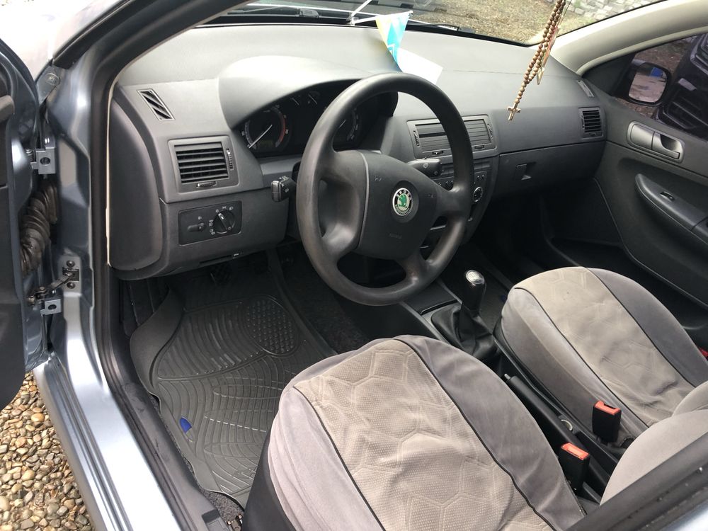 Skoda fabia 2006 року
