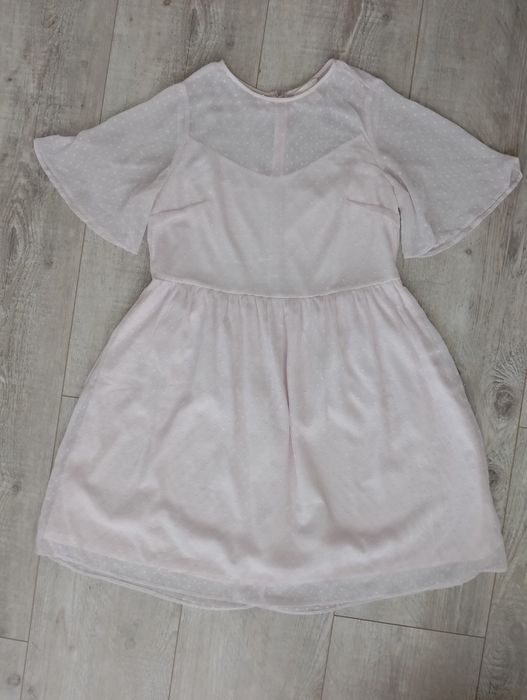 Elegancka sukienka wizytowa 46