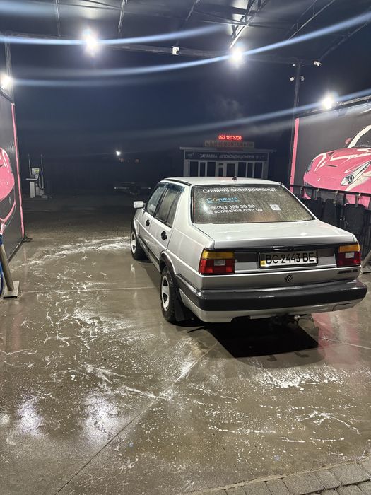 Volkswagen Jetta 2