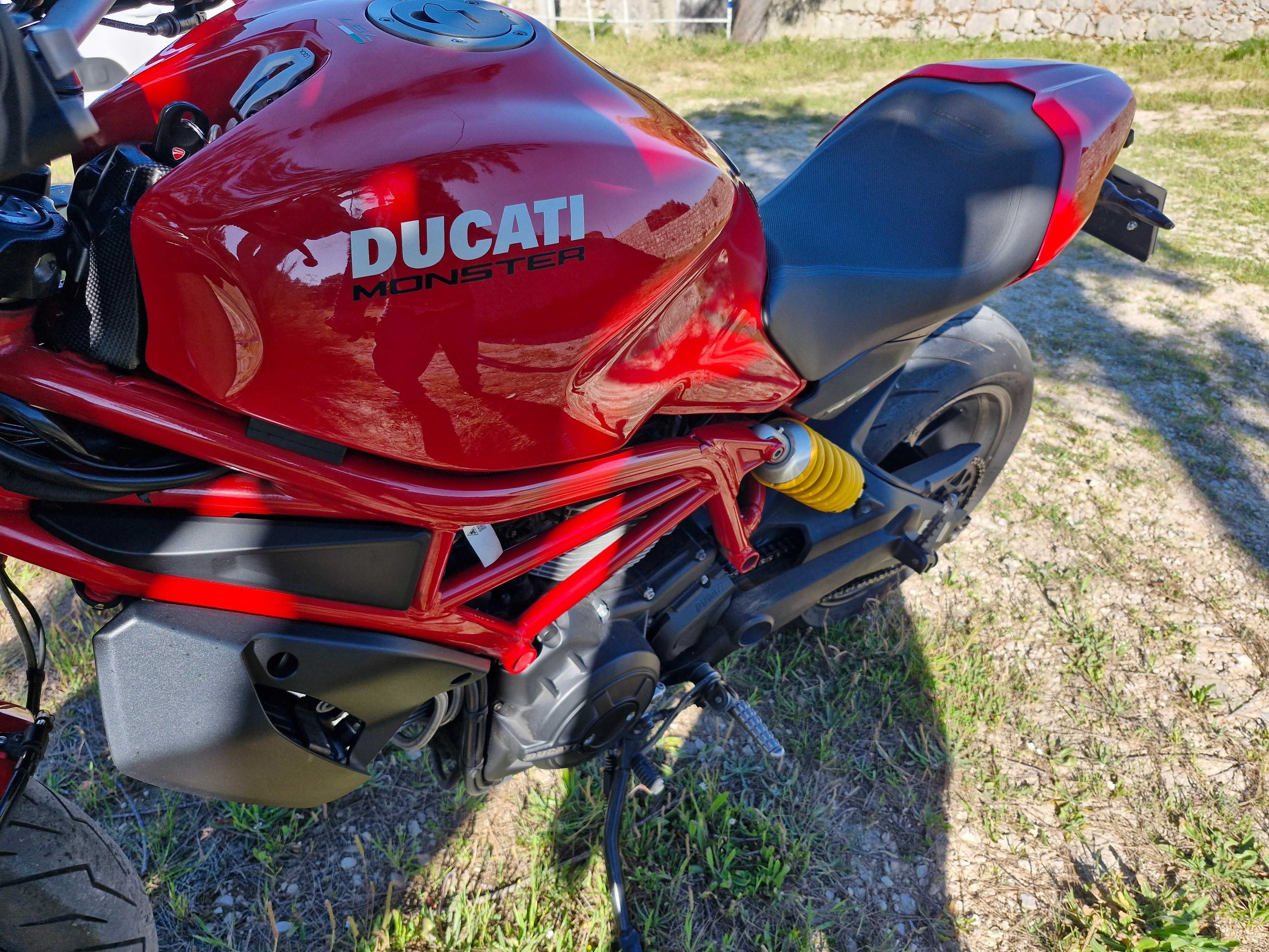Ducati Monster 797 de 2019