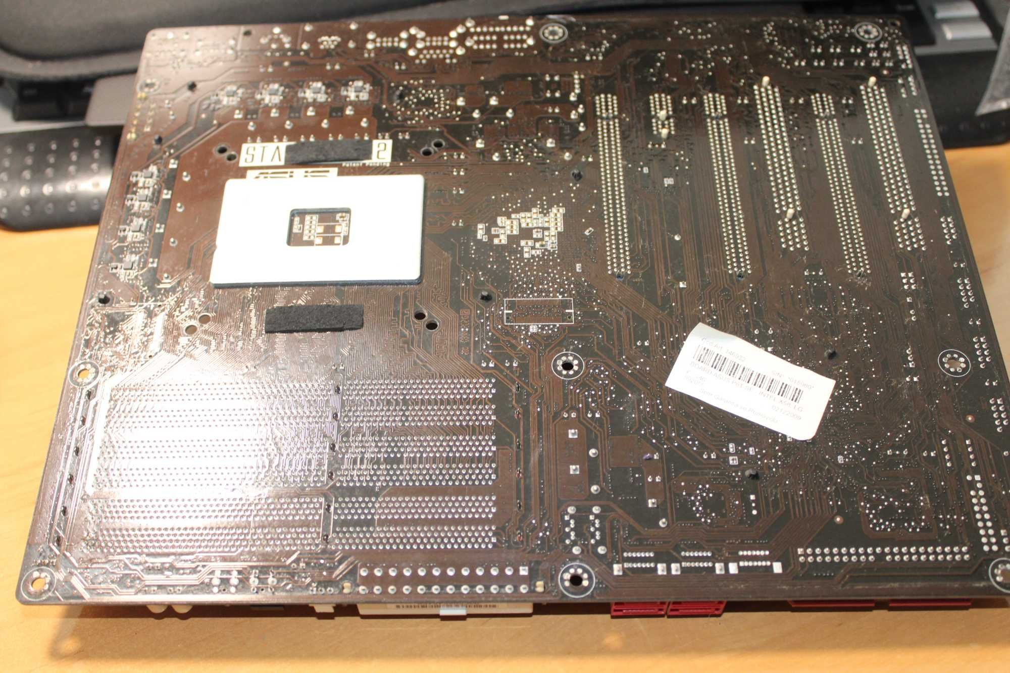 Placa-Mãe ASUS P6T SE - Intel X58, LGA 1366 - Excelente Estado!