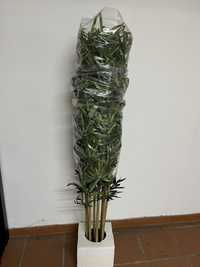 Planta artificial bambu