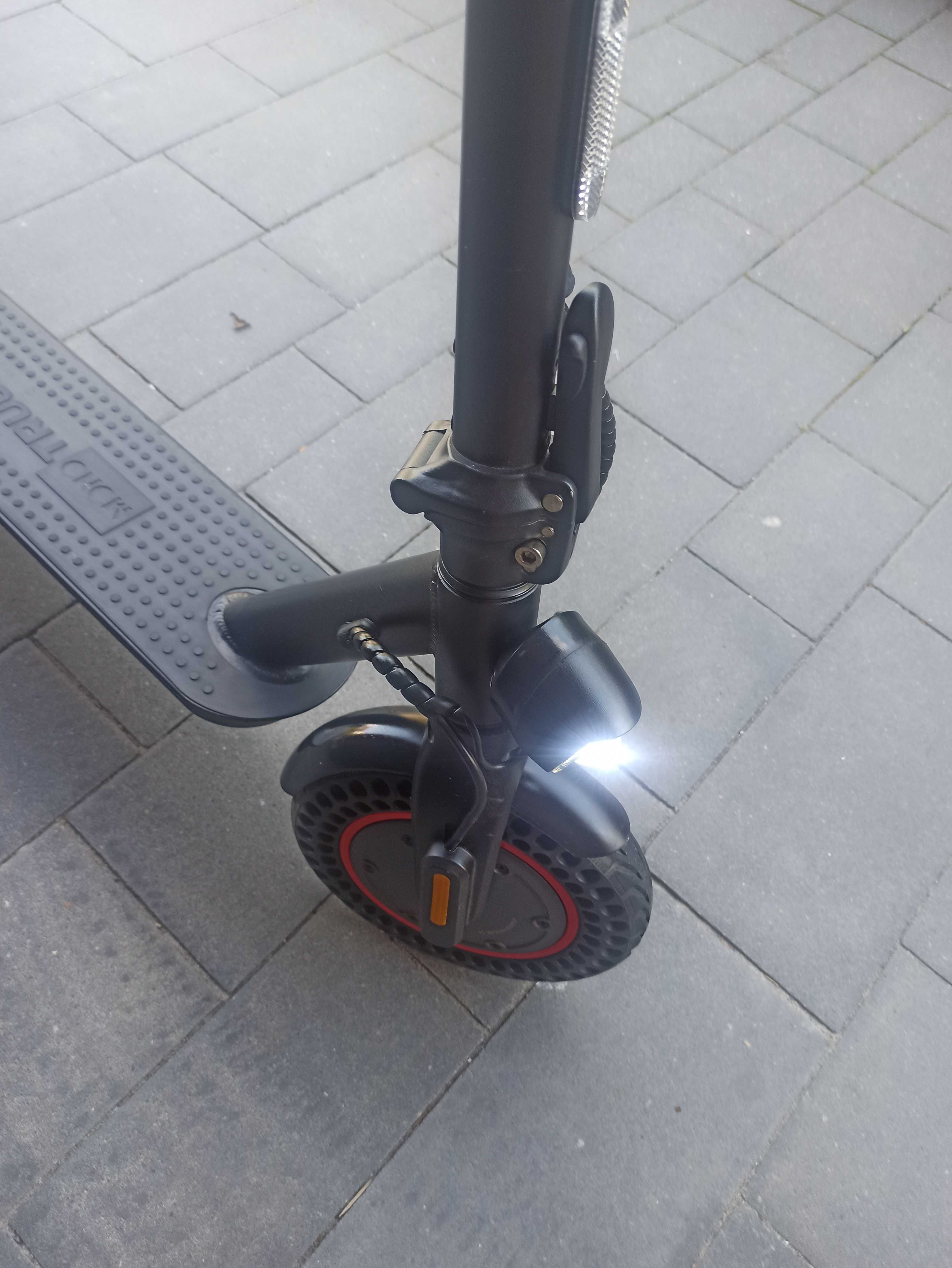 Hulajnoga elektryczna I-Bike Mono Truck 2, kierunkowskazy. Jak nowa
